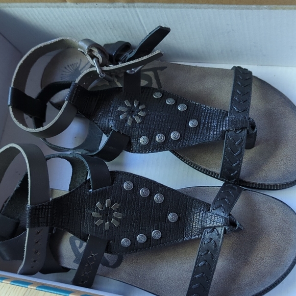 🆕🌿FREE PEOPLE OTBT LEATHER GLADIATOR SANDALS🌿 - Picture 4 of 4